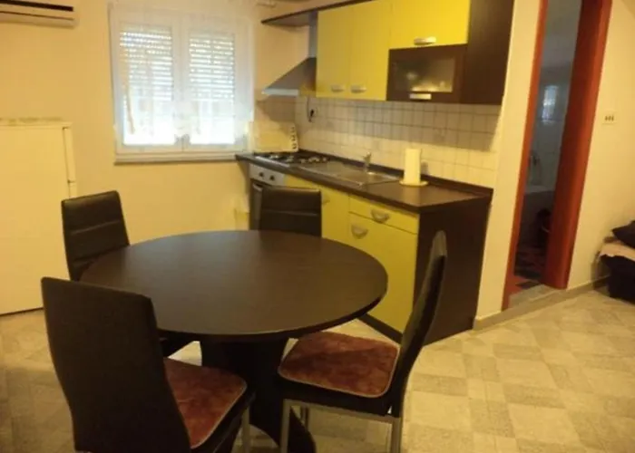 With A Parking Space Nska, Krk - 23054 Apartment