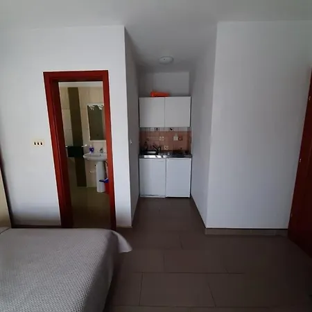 Διαμέρισμα With A Parking Space Nska, Krk - 23054 *
